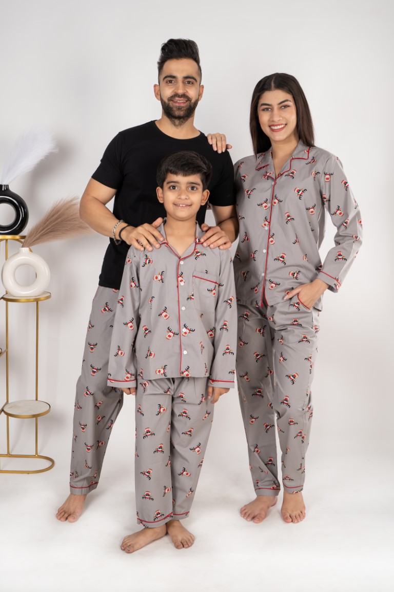 Summer Peach Color Night Wear Full Sleeves Regular Fit Skin Friendly Shrink  Resistance Highly Comfortable And Relaxed Ladies Printed Cotton Night Suit  Set at Best Price in Ahmedabad | Archana Enterprise
